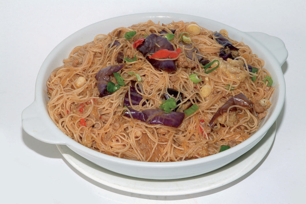 E19. Minced Pork with Eggplant & Salted Fish Braised Vermicelli